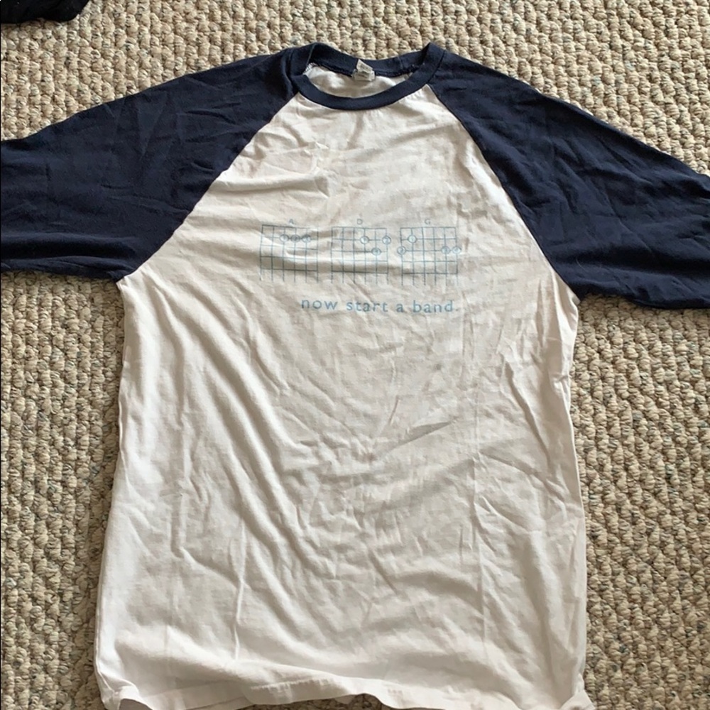 Sun international tee